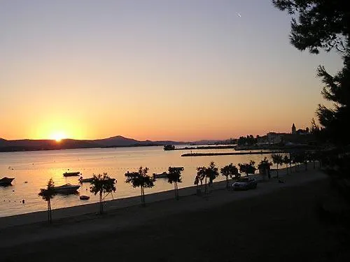 Kamp Dardin Hotel Sveti Filip i Jakov Campsite